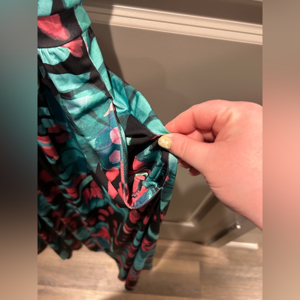 Torrid - Maxi Studio Knit Halter Dress with Pockets - 3 - Picture 10 of 11